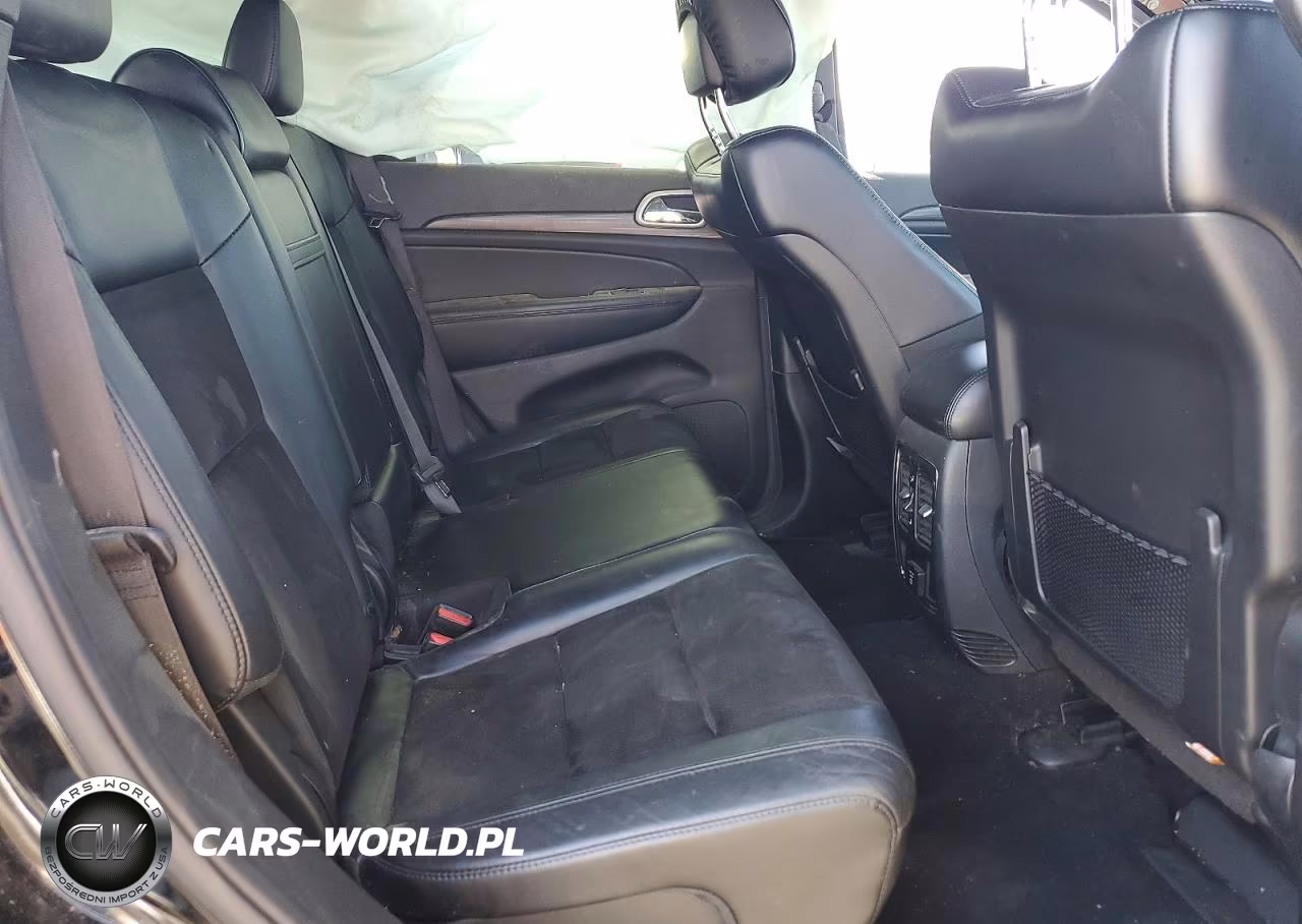 2019 Jeep Grand Cherokee Laredo VIN:1C4RJEAG7KC852361 - 11