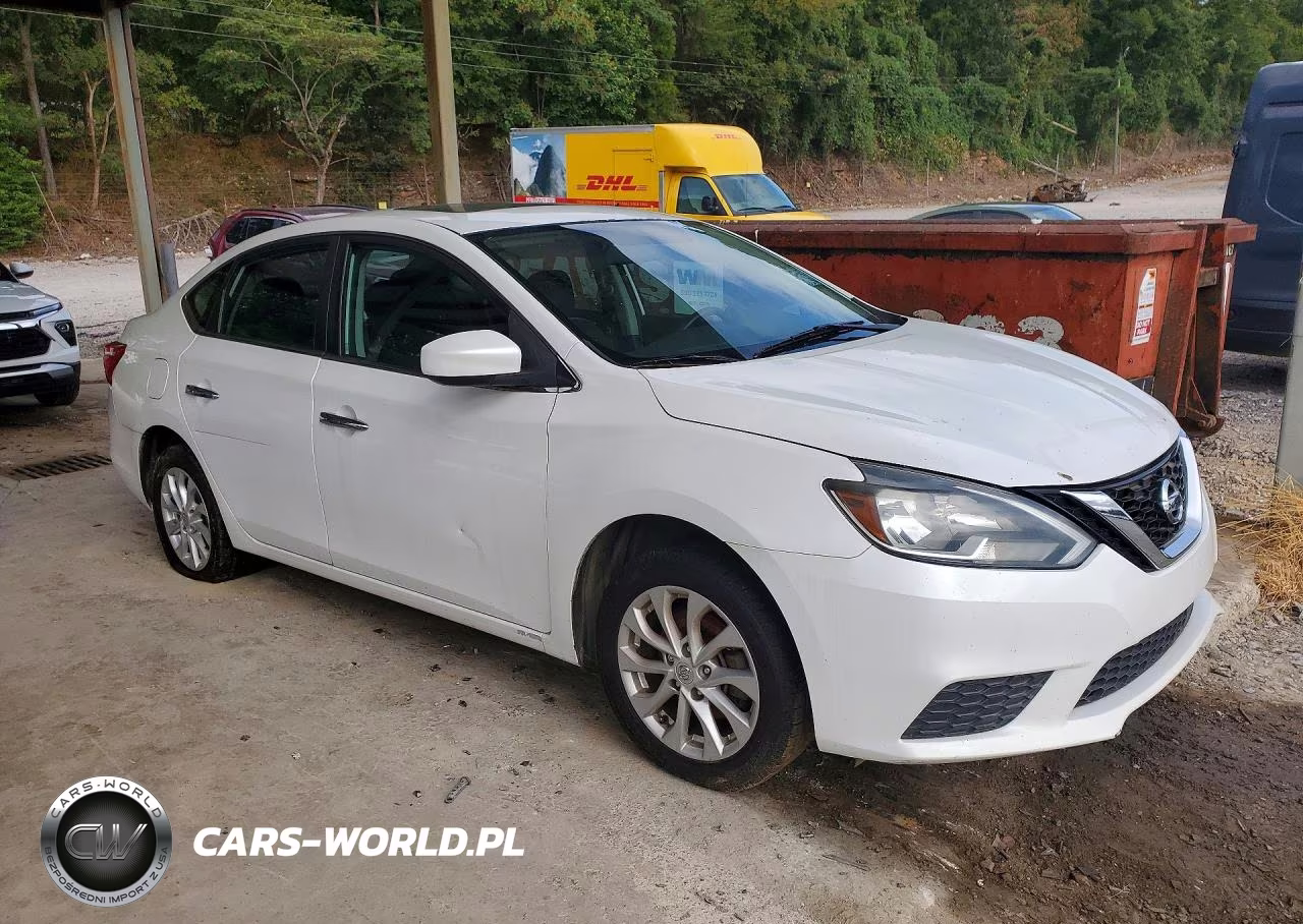 2018 Nissan Sentra S VIN:3N1AB7AP2JY216414 - 4