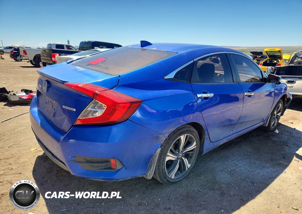 2017 Honda Civic Touring VIN:19XFC1F98HE019217 - 3