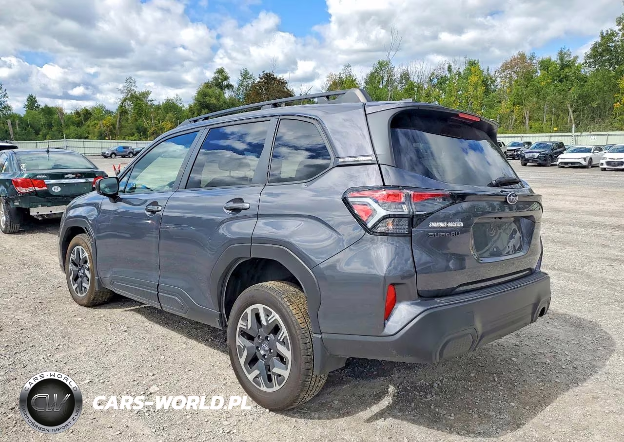 2025 Subaru Forester Premium VIN:JF2SLDBC8SH537171 - 2