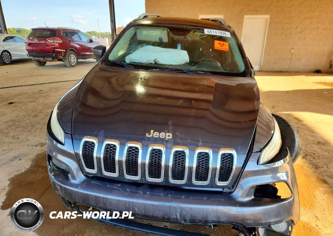 2015 Jeep Cherokee Latitude VIN:1C4PJMCS8FW740188 - 5