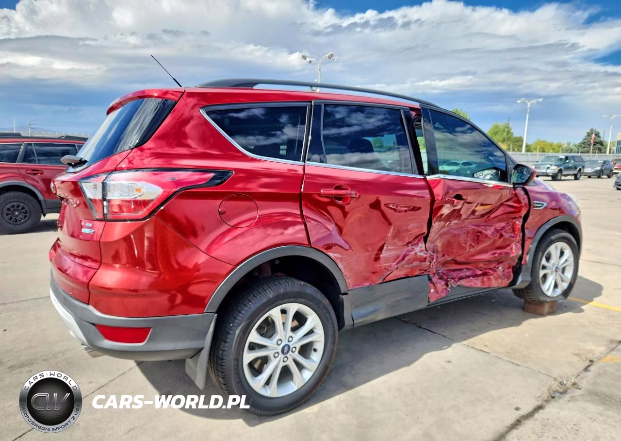 2018 Ford Escape Se VIN:1FMCU9G92JUC20742 - 3