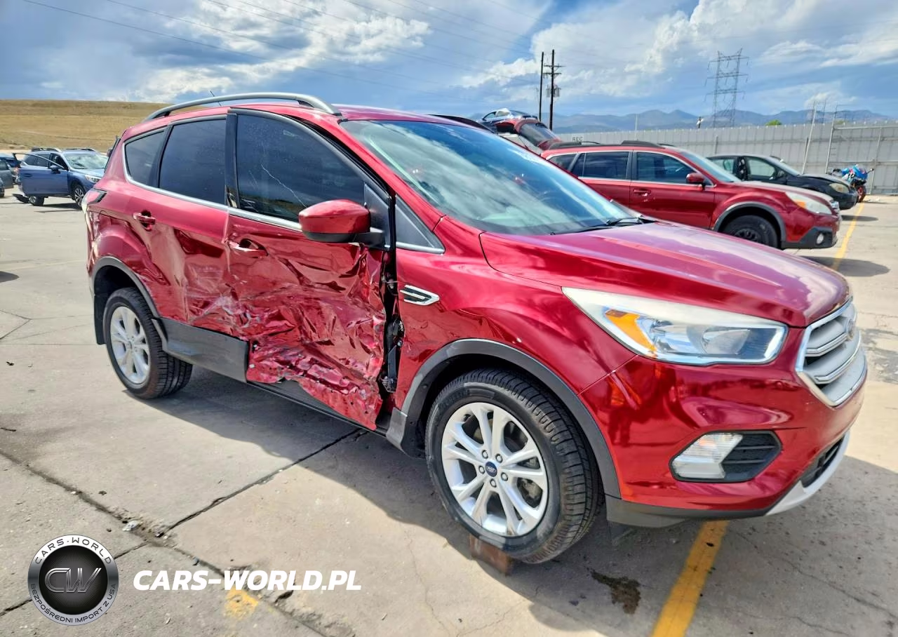 2018 Ford Escape Se VIN:1FMCU9G92JUC20742 - 4