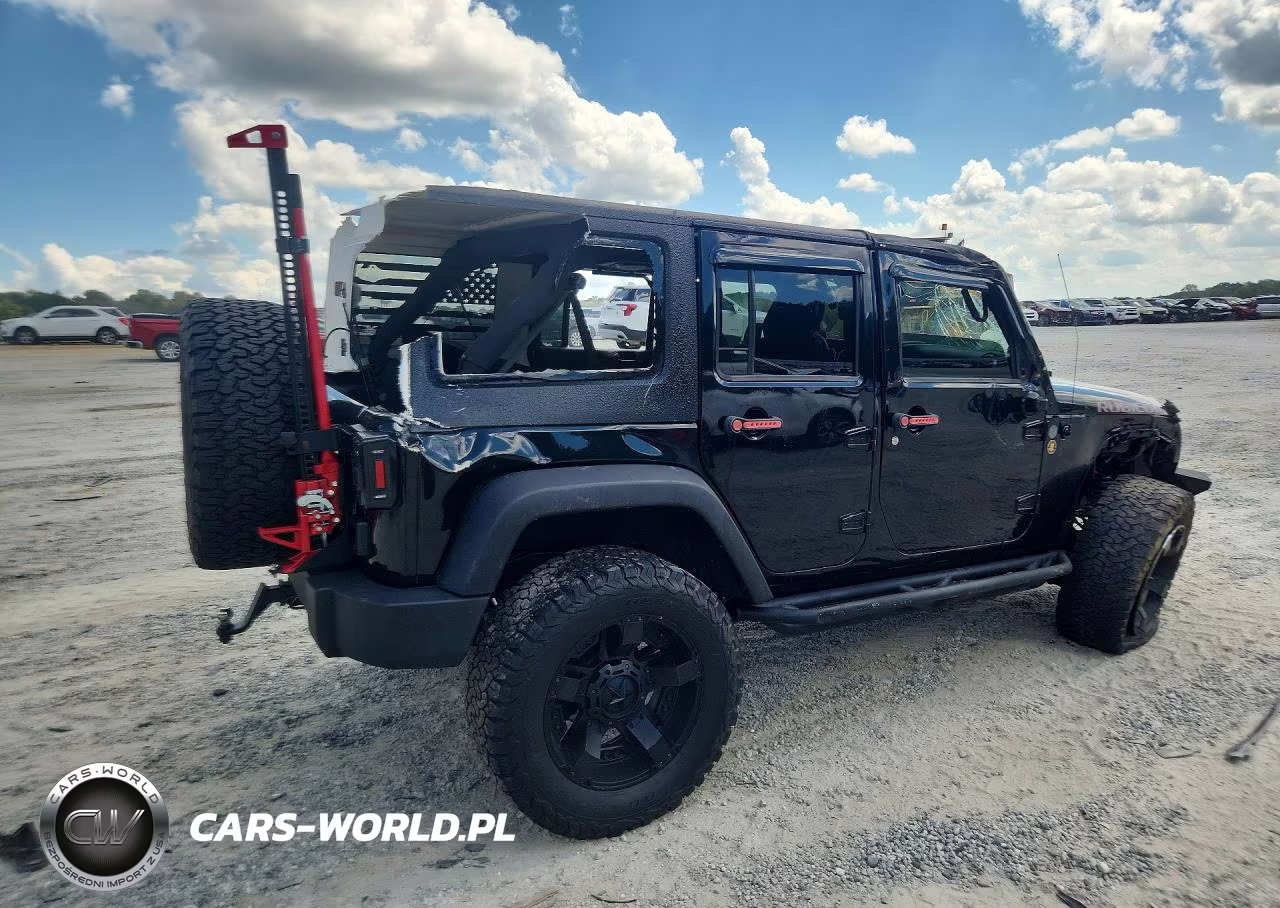 2014 Jeep Wrangler Unlimited Rubicon VIN:1C4BJWFG5EL163598 - 3