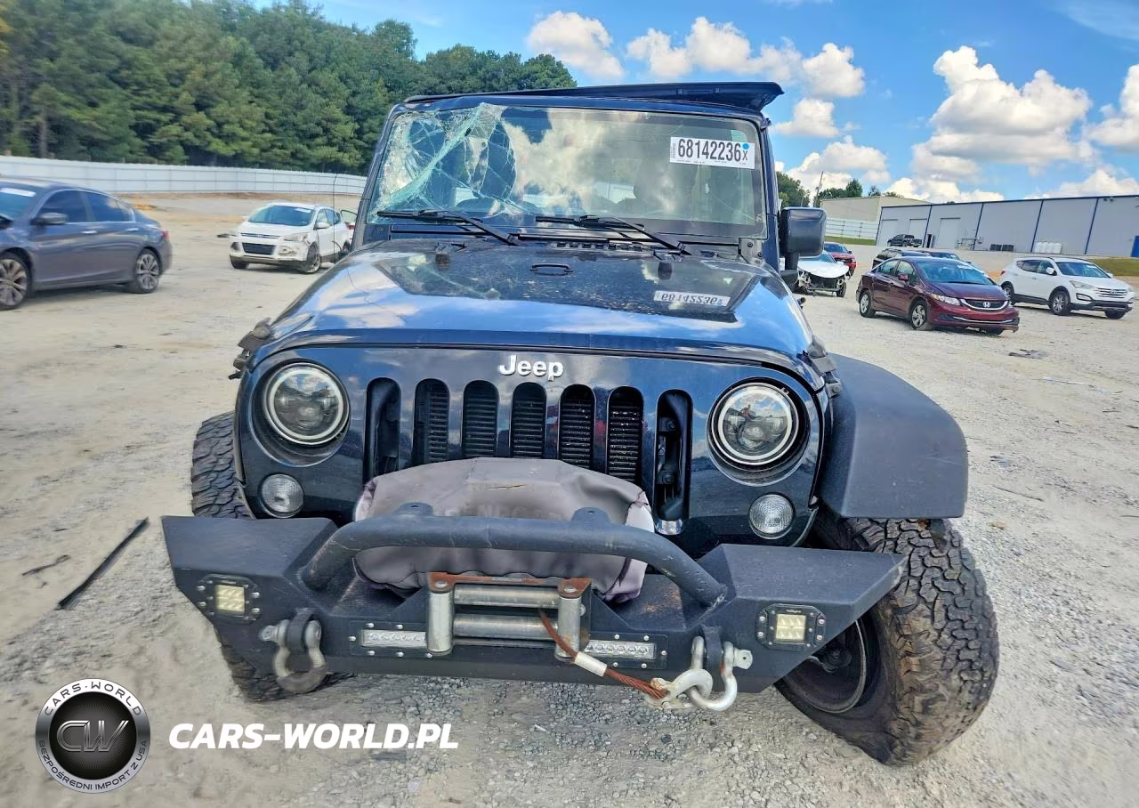 2014 Jeep Wrangler Unlimited Rubicon VIN:1C4BJWFG5EL163598 - 5