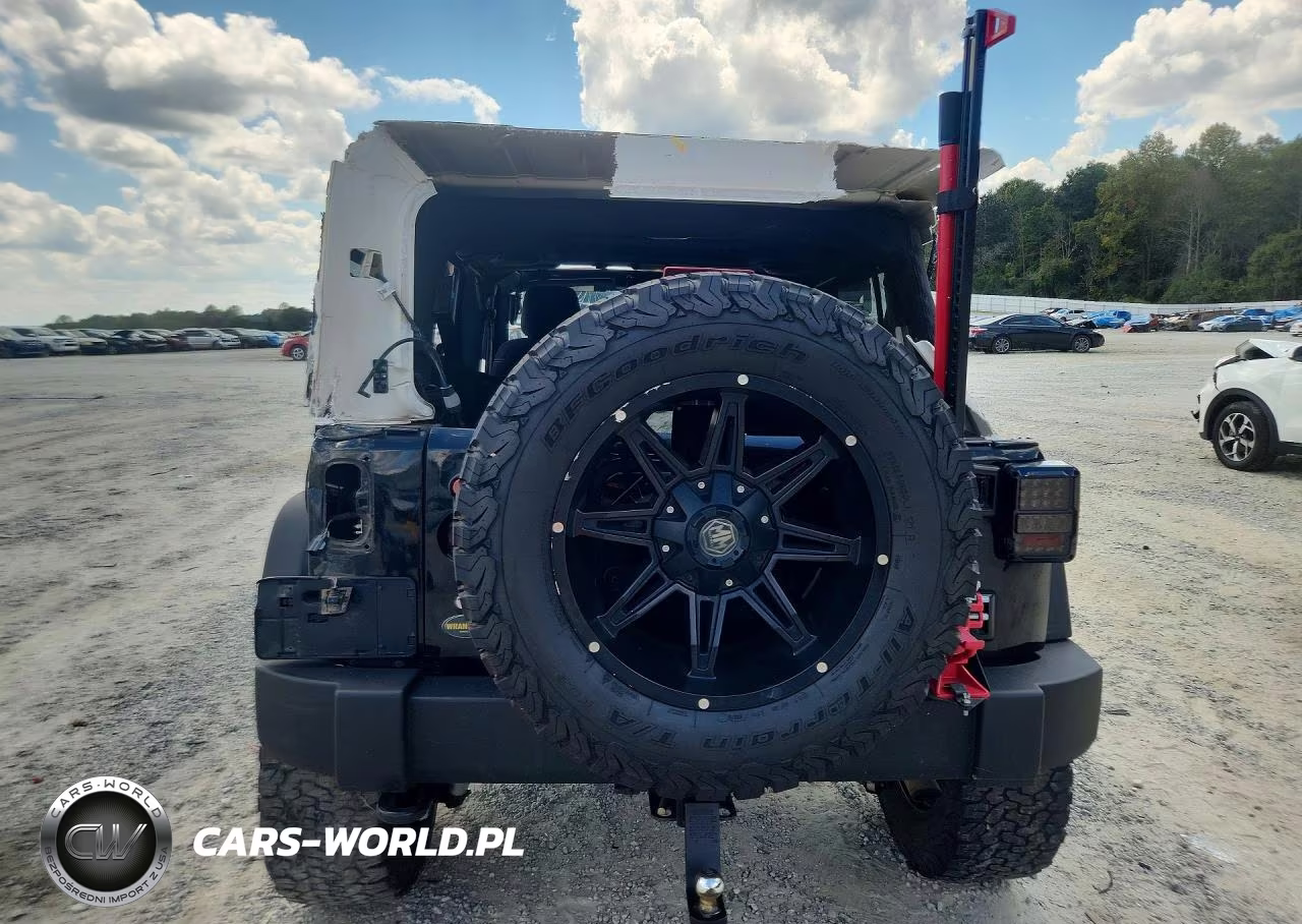 2014 Jeep Wrangler Unlimited Rubicon VIN:1C4BJWFG5EL163598 - 6
