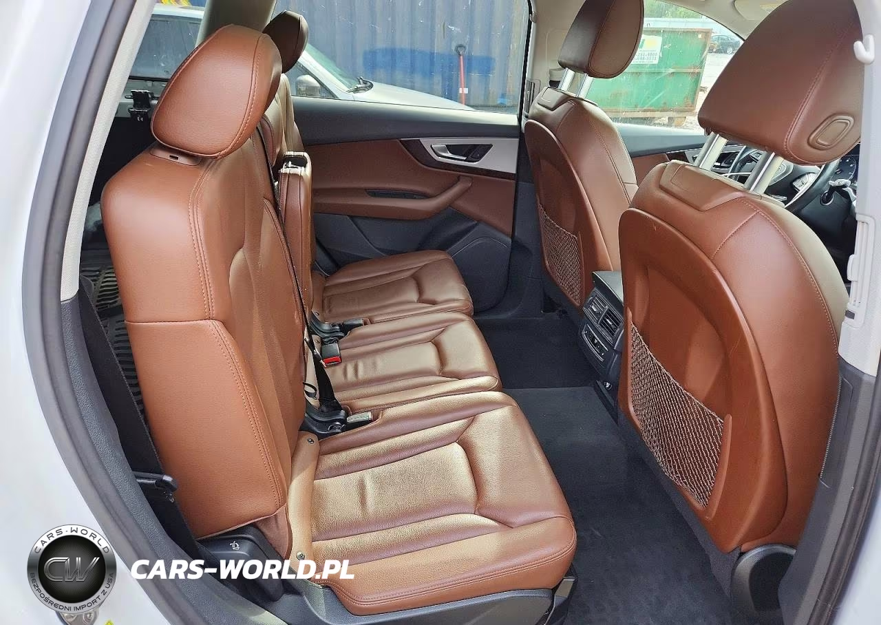 2019 Audi Q7 Premium VIN:WA1AHAF73KD024032 - 11