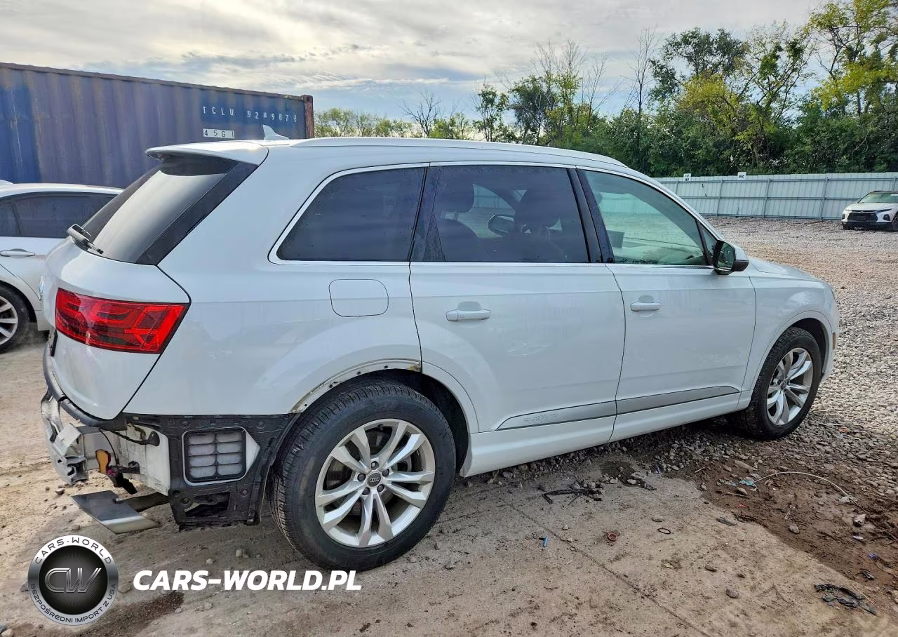 2019 Audi Q7 Premium VIN:WA1AHAF73KD024032 - 3