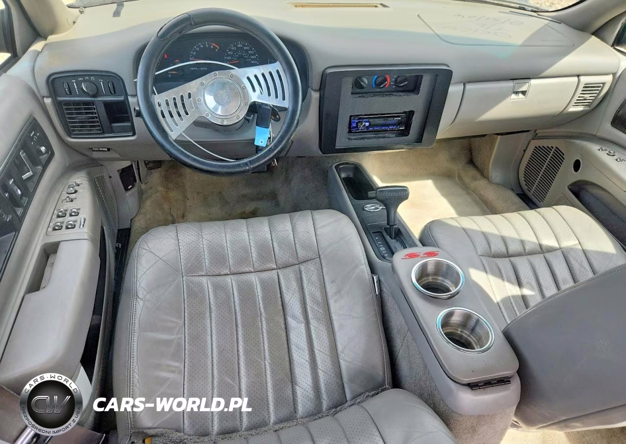 1996 Chevrolet Caprice - Impala Classic Ss VIN:1G1BL52P4TR154176 - 8