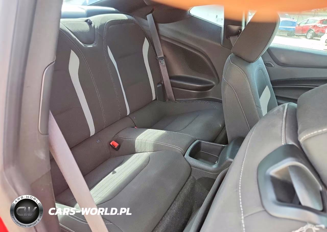 2018 Chevrolet Camaro Lt VIN:1G1FB1RS2J0183572 - 10
