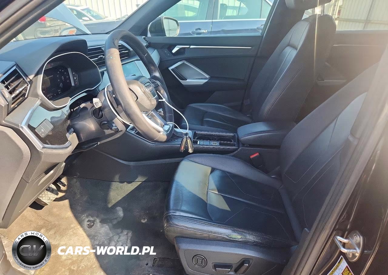 2021 Audi Q3 Premium S Line 45 VIN:WA1DECF36M1010404 - 7