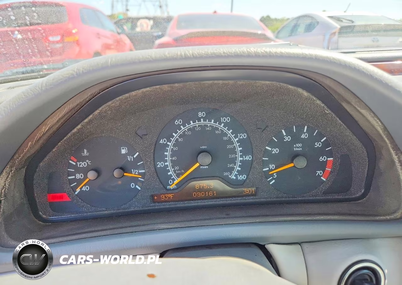 1999 Mercedes-Benz Clk 320 VIN:WDBLK65G0XT006677 - 9