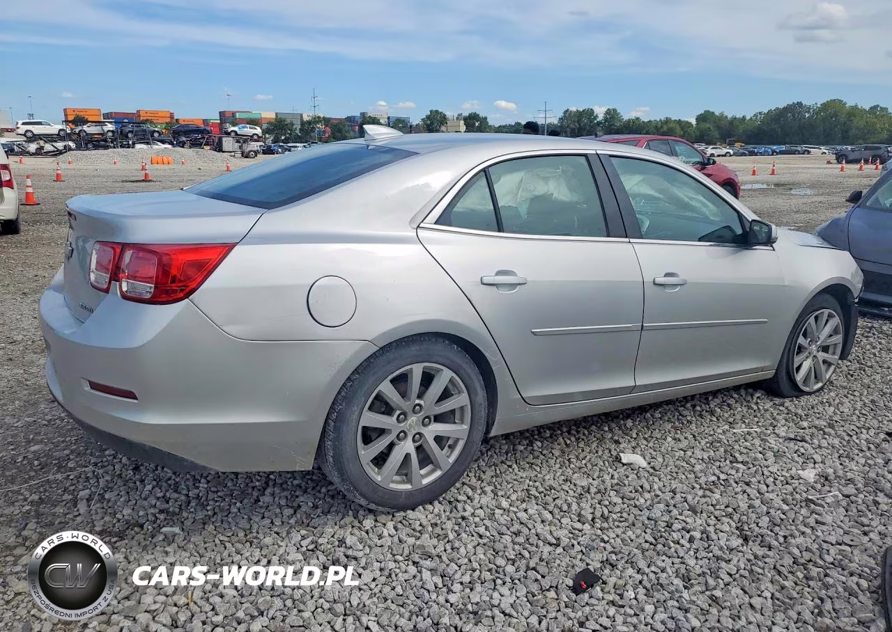 2015 Chevrolet Malibu 2Lt VIN:1G11D5SL8FU119888 - 3