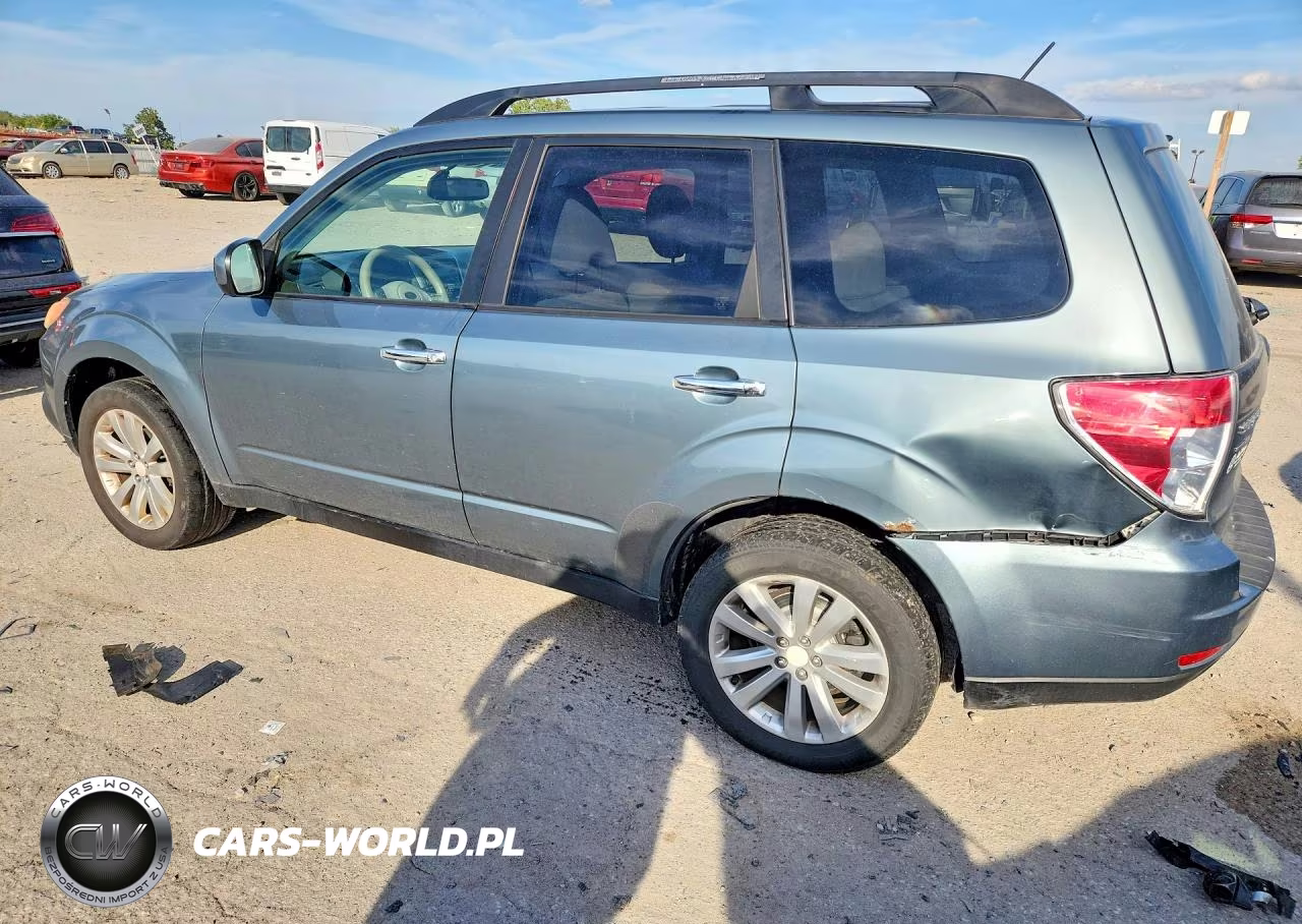 2012 Subaru Forester 2.5X Premium VIN:JF2SHBDC8CH415818 - 2