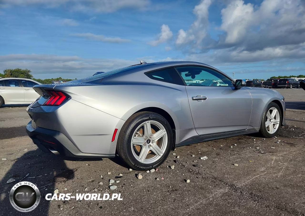 2026 Ford Mustang VIN:1FA6P8TH8T5113634 - 3