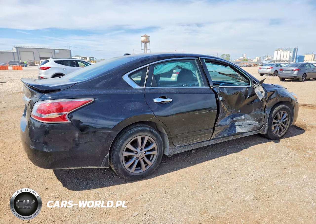 2015 Nissan Altima 2.5 S VIN:1N4AL3AP9FC477161 - 3