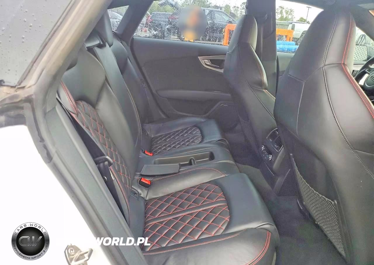 2018 Audi A7 Premium Plus VIN:WAUW3AFC4JN100144 - 10