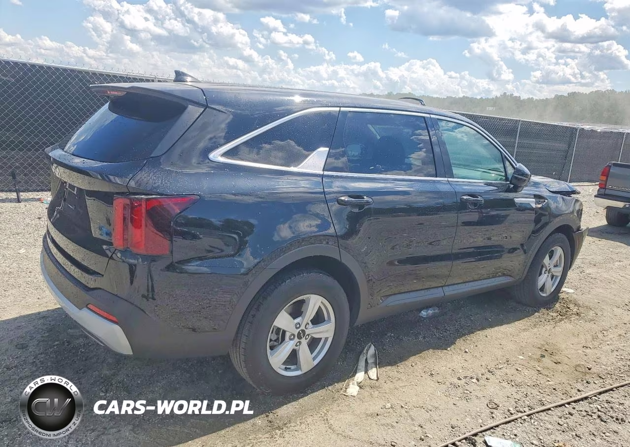 2026 Kia Sorento Lx VIN:5XYRG4JC8TG449511 - 3