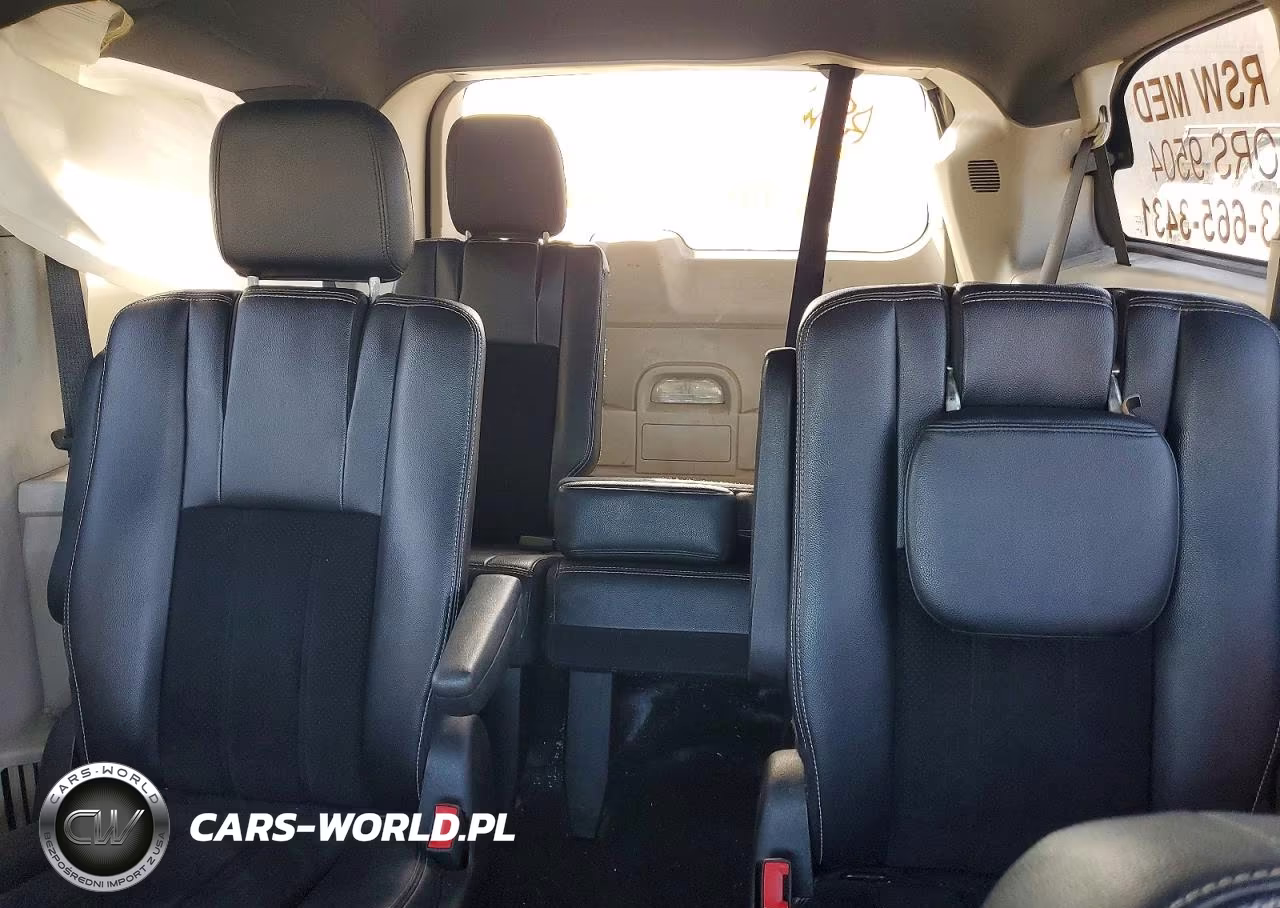 2018 Dodge Grand Caravan Sxt VIN:2C4RDGCG7JR301532 - 10