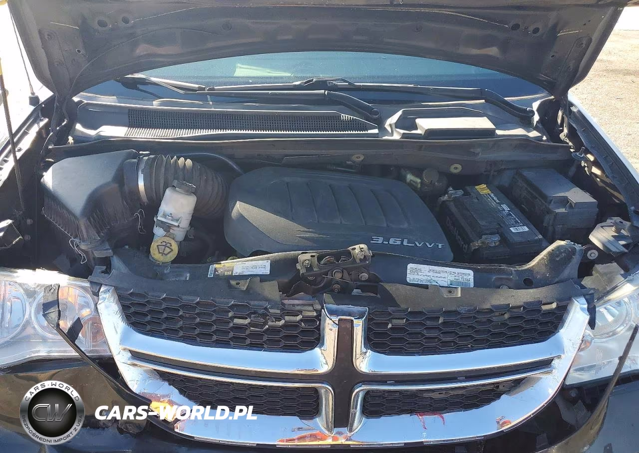 2018 Dodge Grand Caravan Sxt VIN:2C4RDGCG7JR301532 - 12