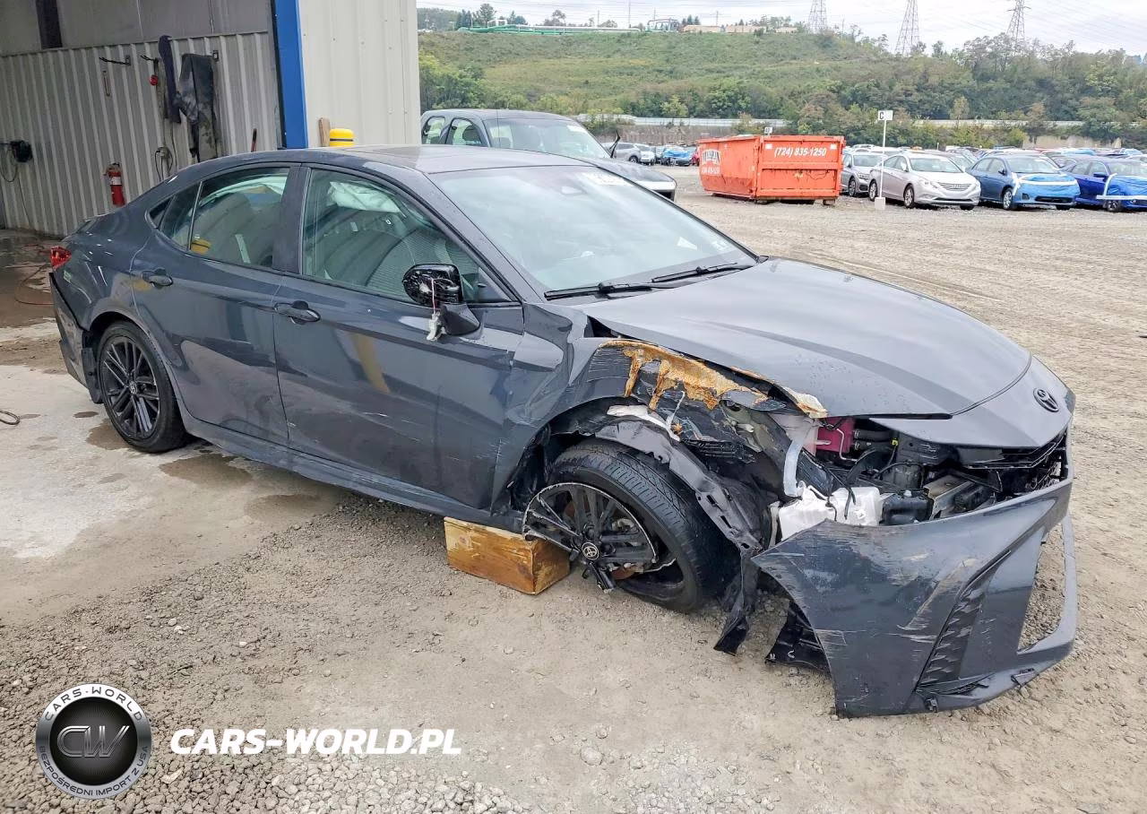 2025 Toyota Camry Se VIN:4T1DAACK8SU082536 - 4