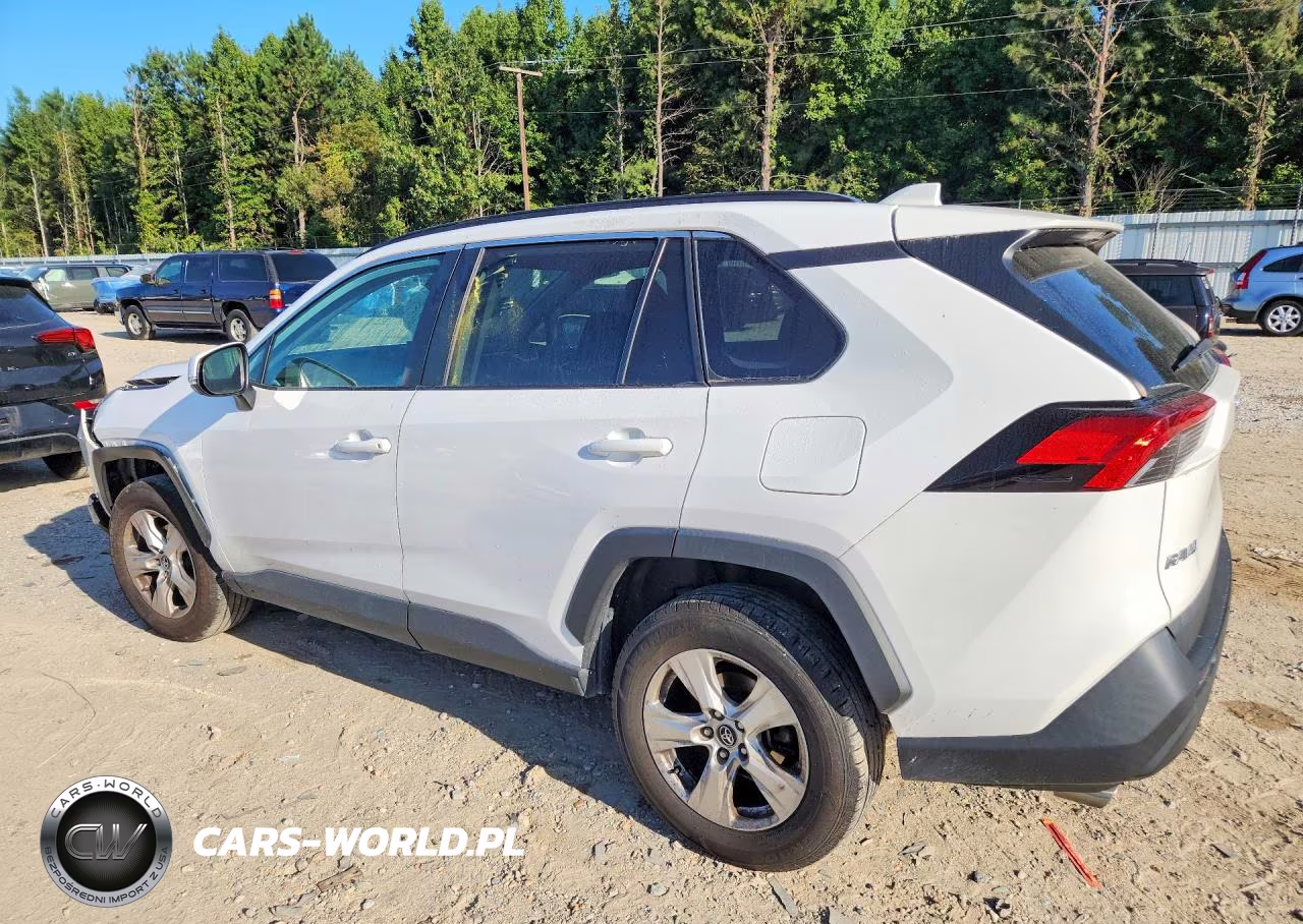 2021 Toyota Rav4 Xle VIN:2T3P1RFV7MC153335 - 2