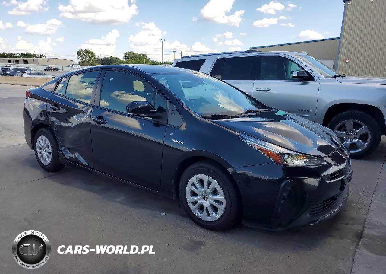 2022 Toyota Prius Le VIN:JTDKAMFU1N3182207 - 4