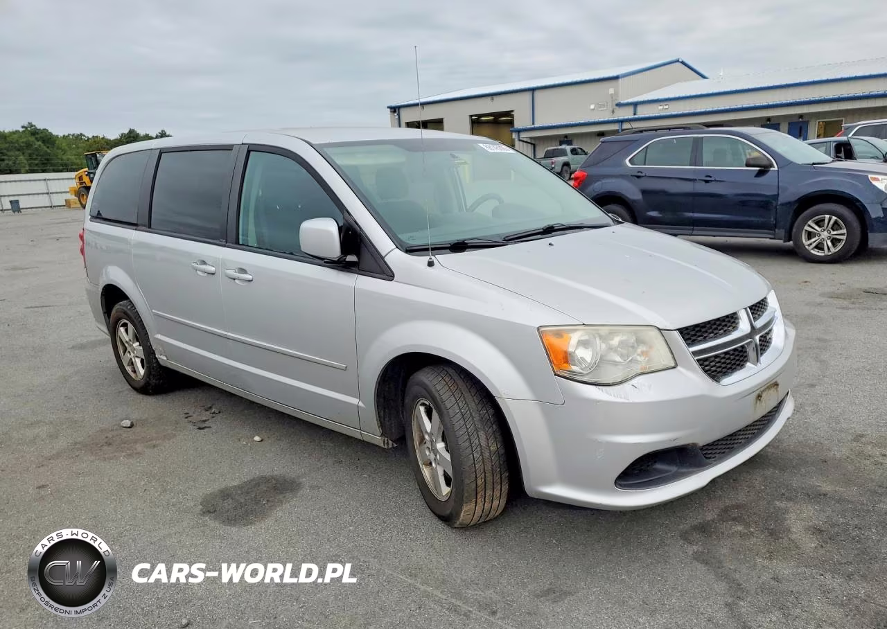 2011 Dodge Grand Caravan Mainstreet VIN:2D4RN3DG4BR630066 - 4