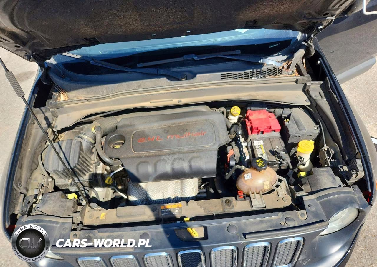 2018 Jeep Renegade Latitude VIN:ZACCJBBB9JPJ37595 - 11