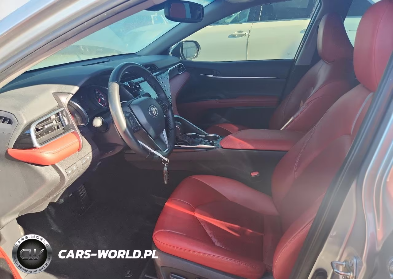 2018 Toyota Camry Xse VIN:4T1B61HK9JU067883 - 7