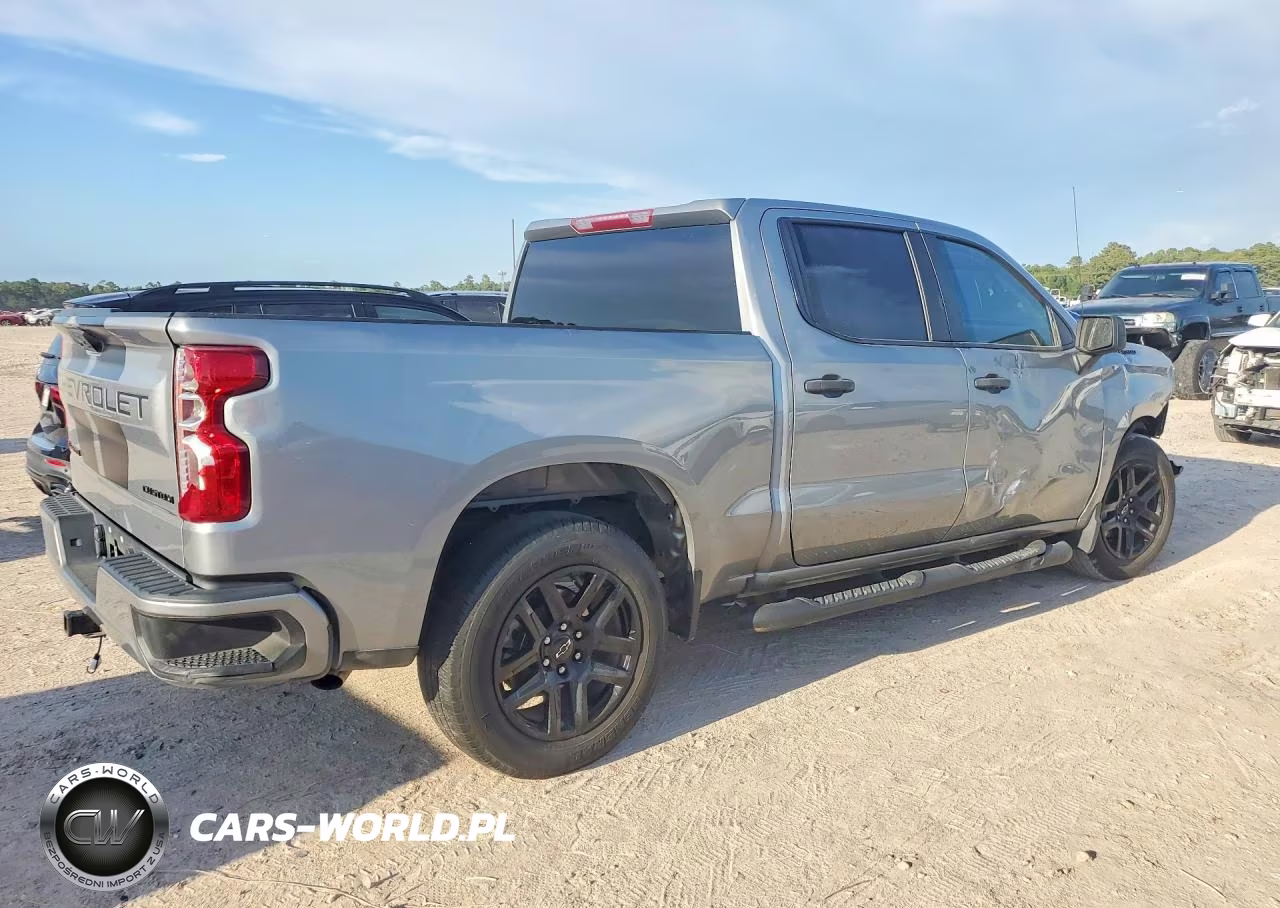 2024 Chevrolet Silverado C1500 Custom VIN:1GCPABEK7RZ211769 - 3