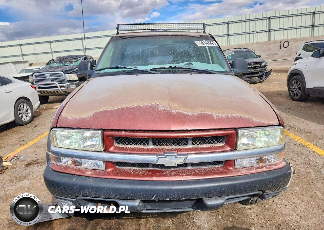 1998 Chevrolet S Truck S10 VIN:1GCCT19W8W8109883 - 5