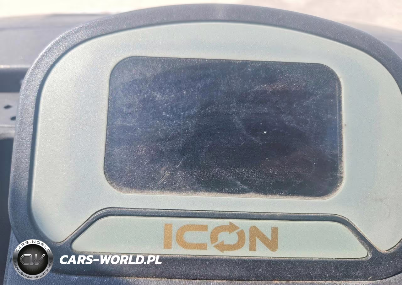 2022 Icon Golf Cart VIN:7R44L4CA7NT004362 - 8