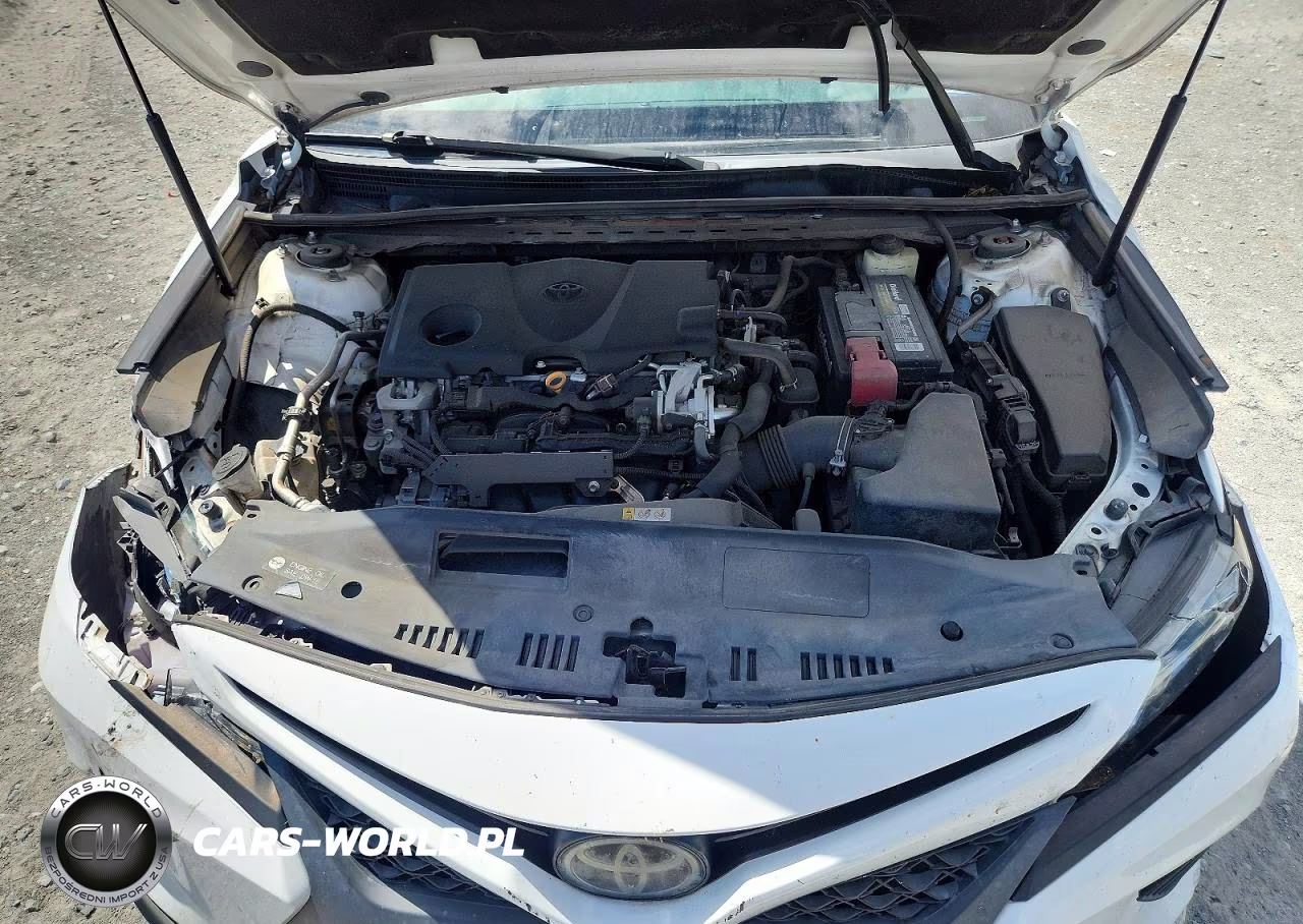 2018 Toyota Camry Se VIN:4T1B11HK2JU050115 - 11