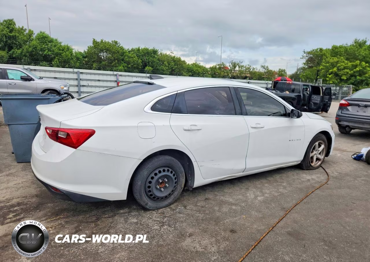 2017 Chevrolet Malibu Ls VIN:1G1ZB5ST3HF284781 - 3
