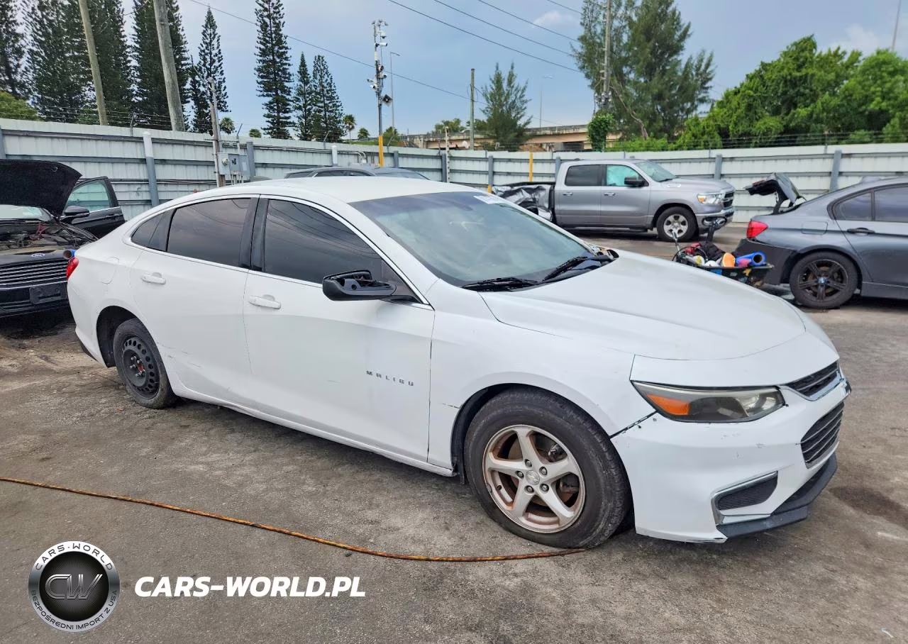 2017 Chevrolet Malibu Ls VIN:1G1ZB5ST3HF284781 - 4