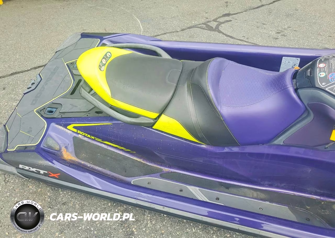 2021 Sea-Doo Rxt-X 300 Jet Ski VIN:YDV33685L021 - 6