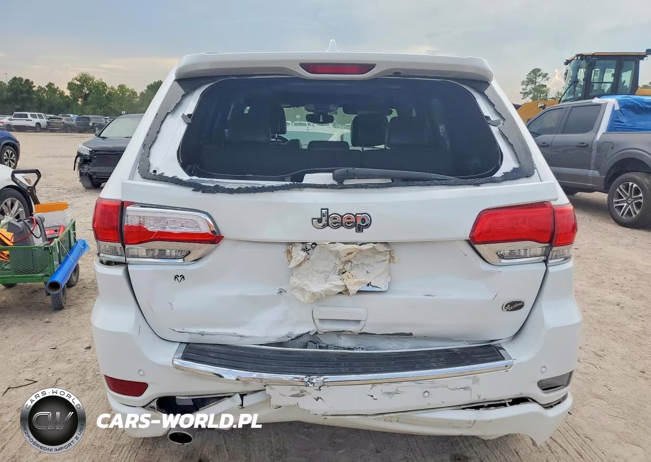 2018 Jeep Grand Cherokee Overland VIN:1C4RJECG2JC193374 - 6