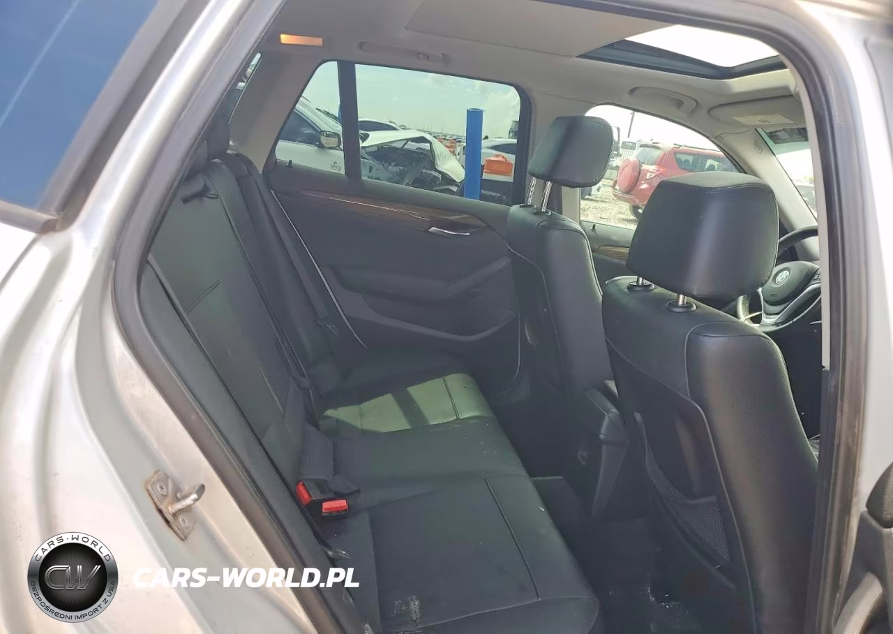 2013 BMW X1 xDrive35I VIN:WBAVM5C52DVV90934 - 11