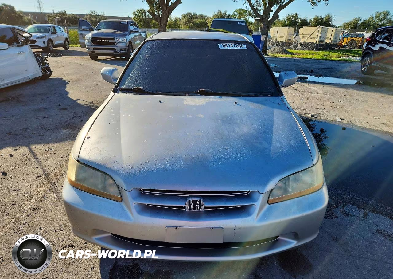 2002 Honda Accord Lx VIN:1HGCG66582A164206 - 5