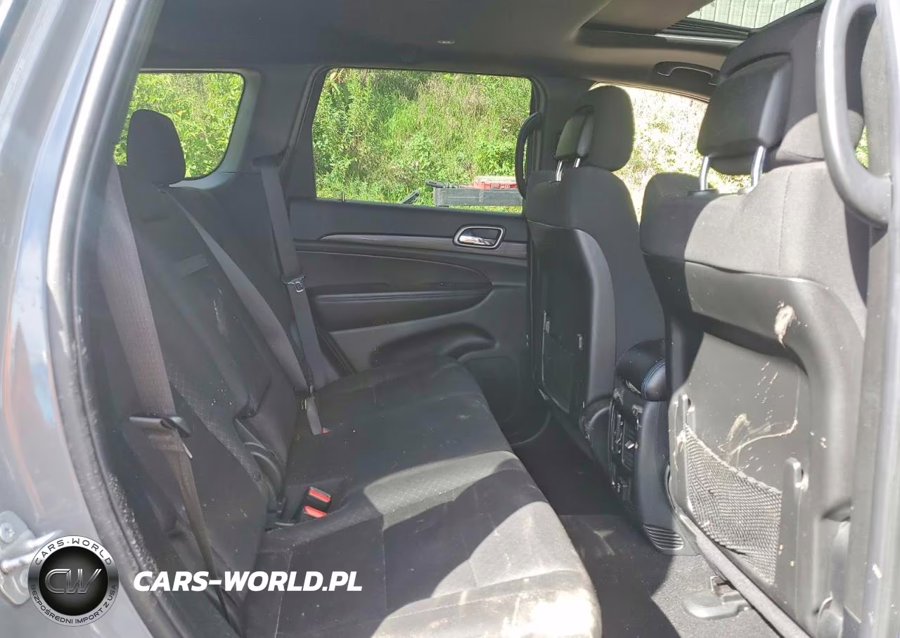 2019 Jeep Grand Cherokee Laredo VIN:1C4RJFAG1KC844830 - 11