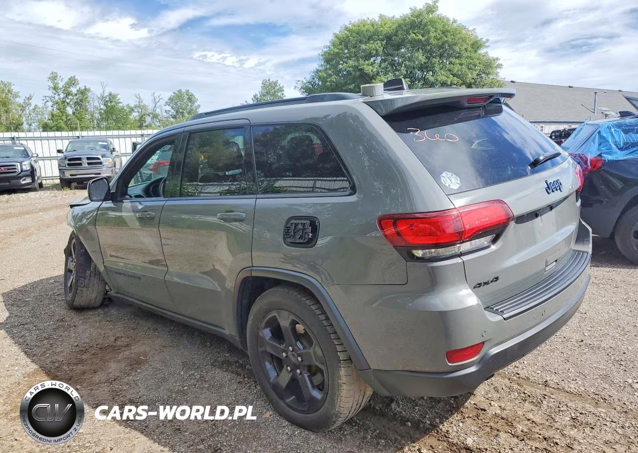 2019 Jeep Grand Cherokee Laredo VIN:1C4RJFAG1KC844830 - 2