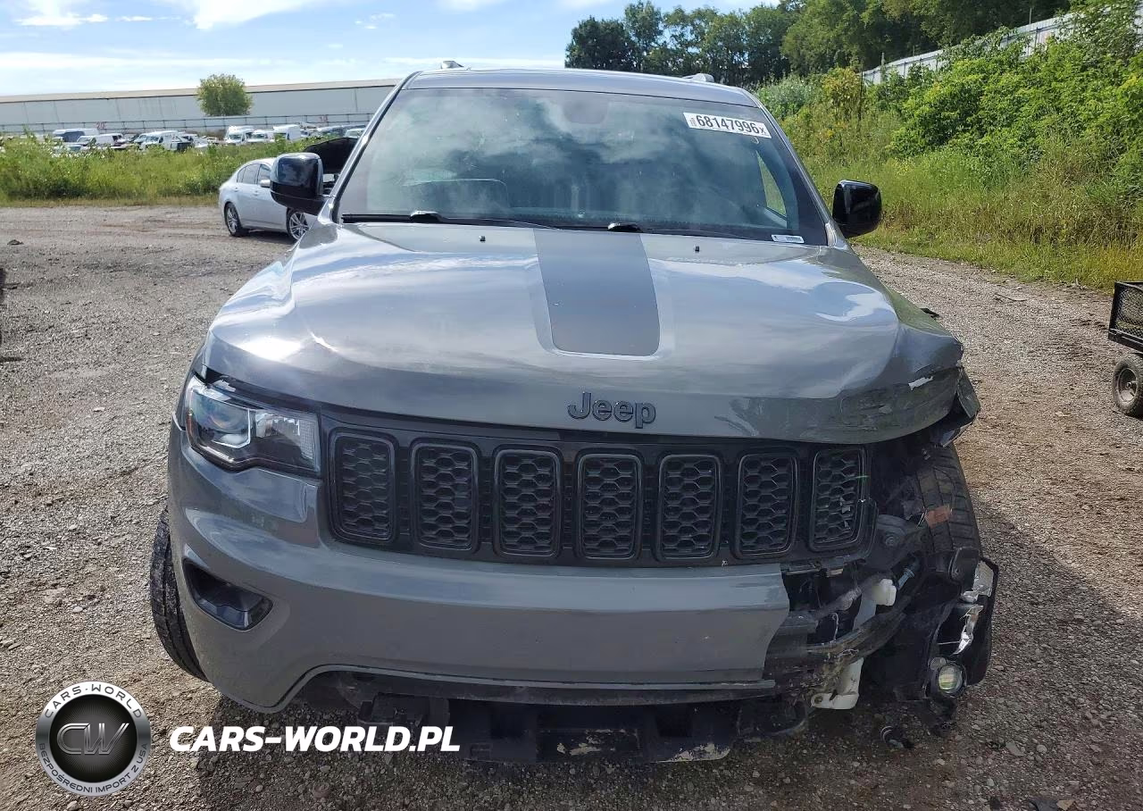 2019 Jeep Grand Cherokee Laredo VIN:1C4RJFAG1KC844830 - 5