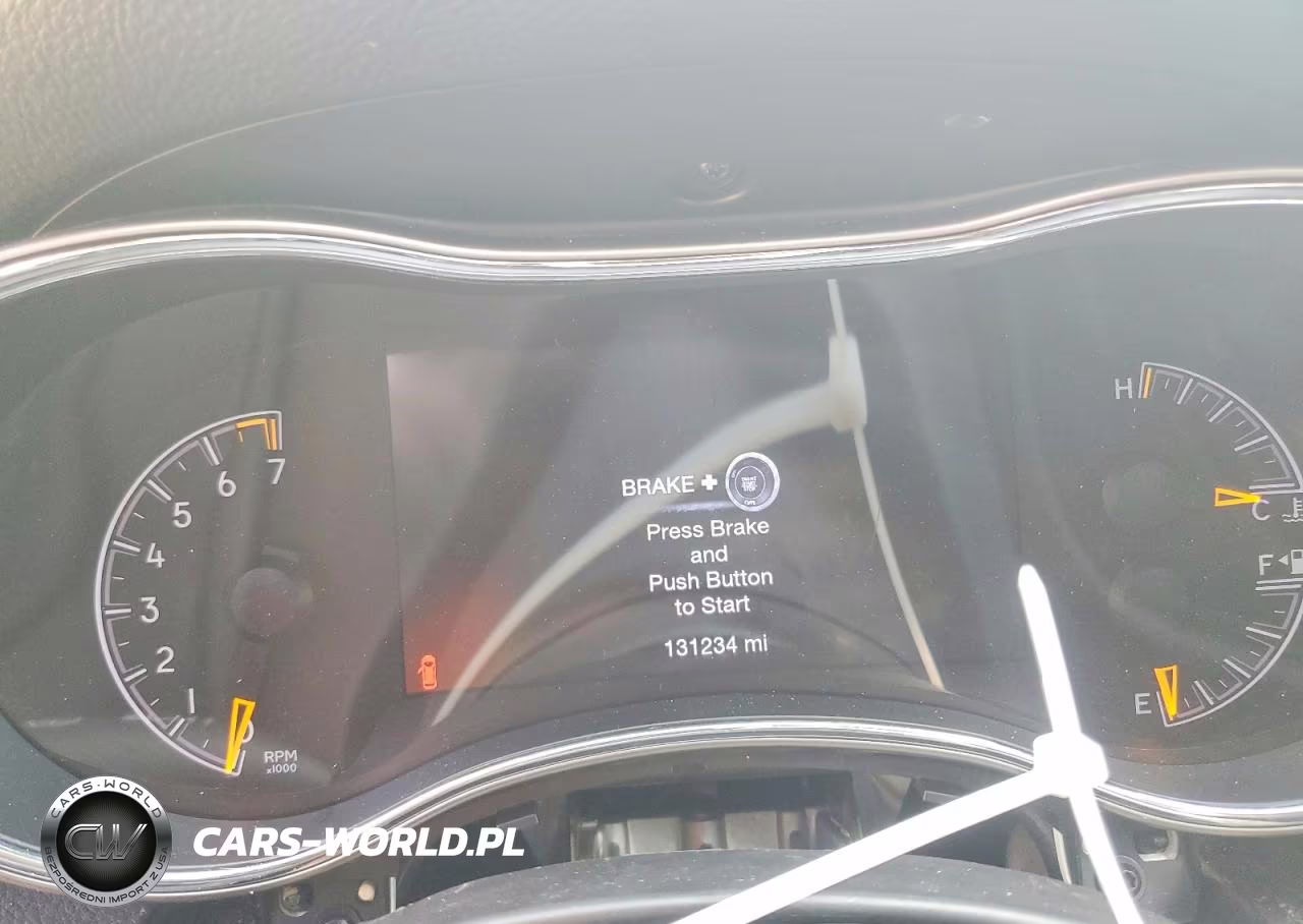 2019 Jeep Grand Cherokee Laredo VIN:1C4RJFAG1KC844830 - 9