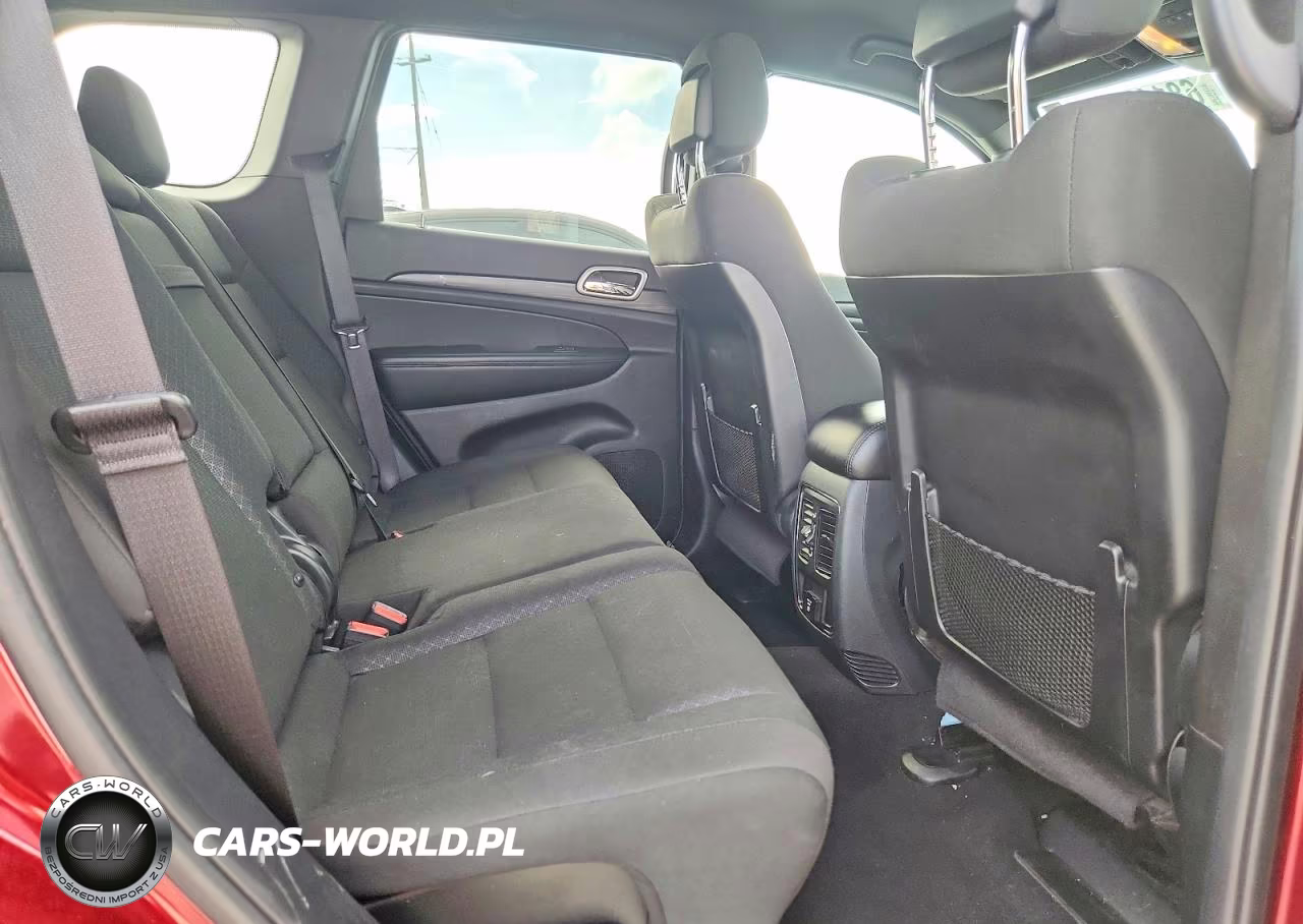 2020 Jeep Grand Cherokee Laredo VIN:1C4RJFAG1LC304170 - 11