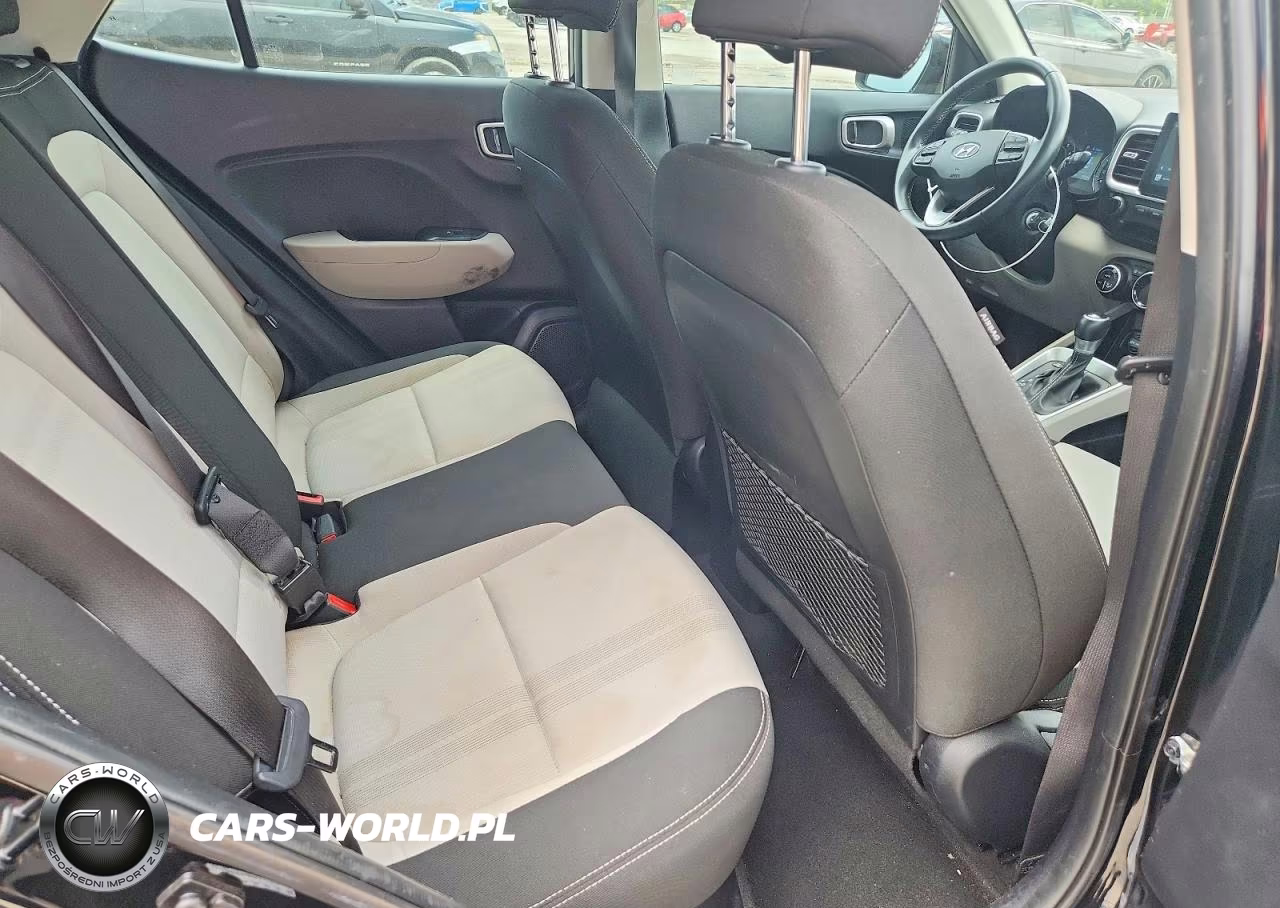2021 Hyundai Venue Sel VIN:KMHRC8A36MU118912 - 11