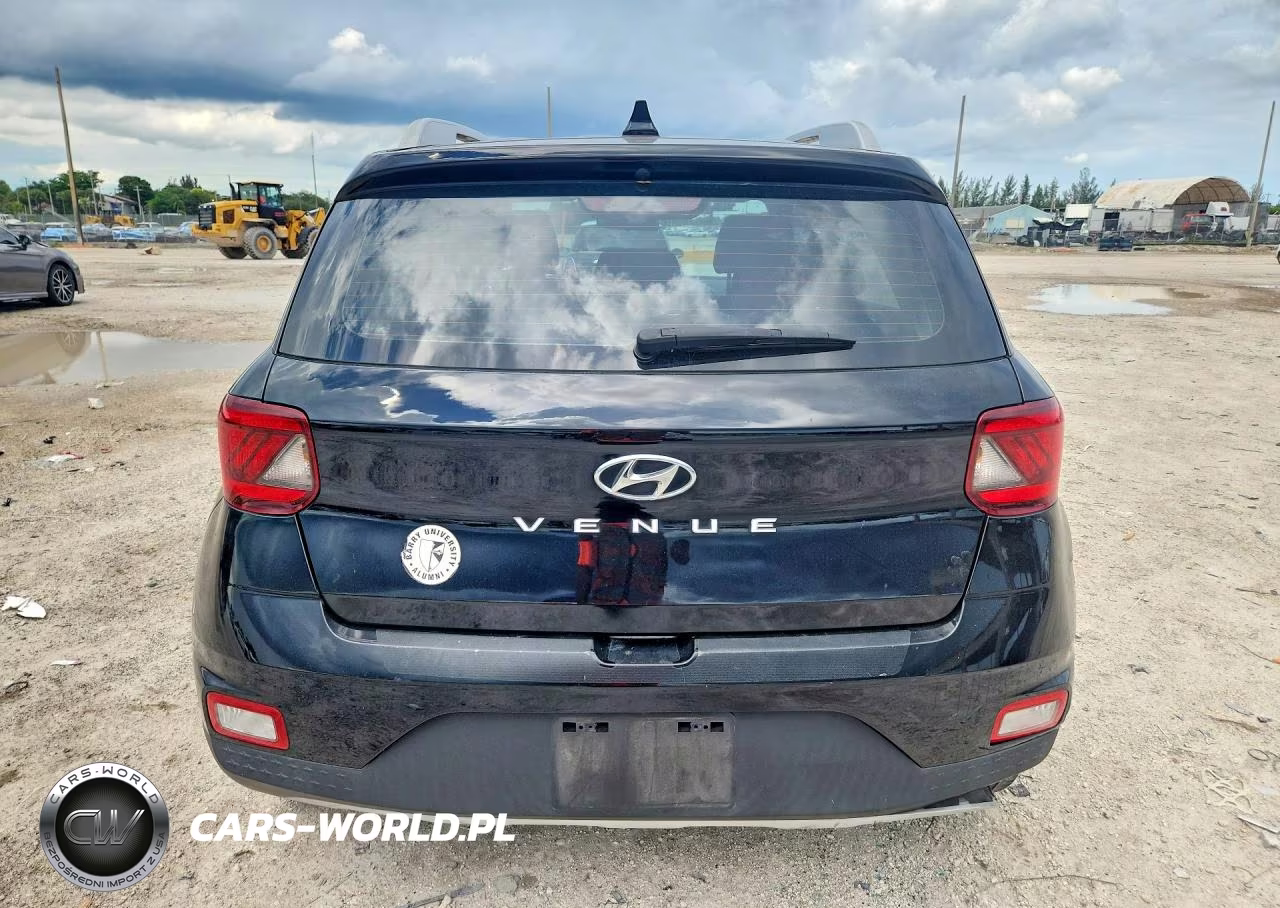 2021 Hyundai Venue Sel VIN:KMHRC8A36MU118912 - 6