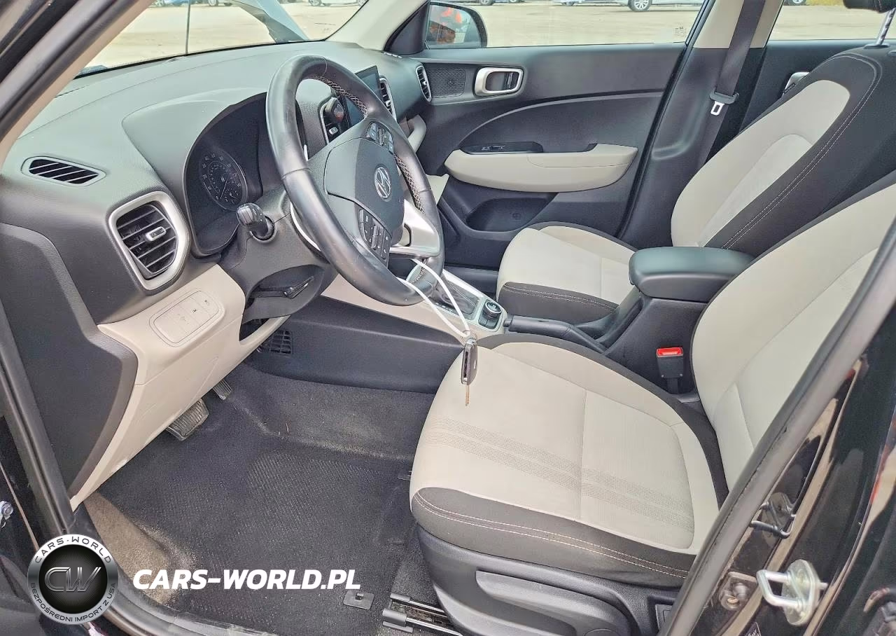 2021 Hyundai Venue Sel VIN:KMHRC8A36MU118912 - 7