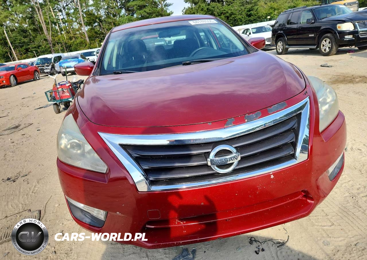2015 Nissan Altima 2.5 S VIN:1N4AL3AP5FN382889 - 5