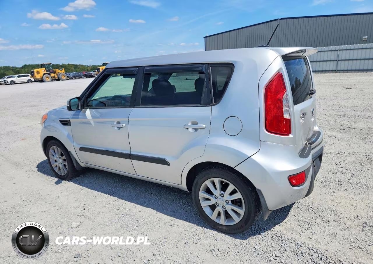2013 Kia Soul + VIN:KNDJT2A6XD7762193 - 2